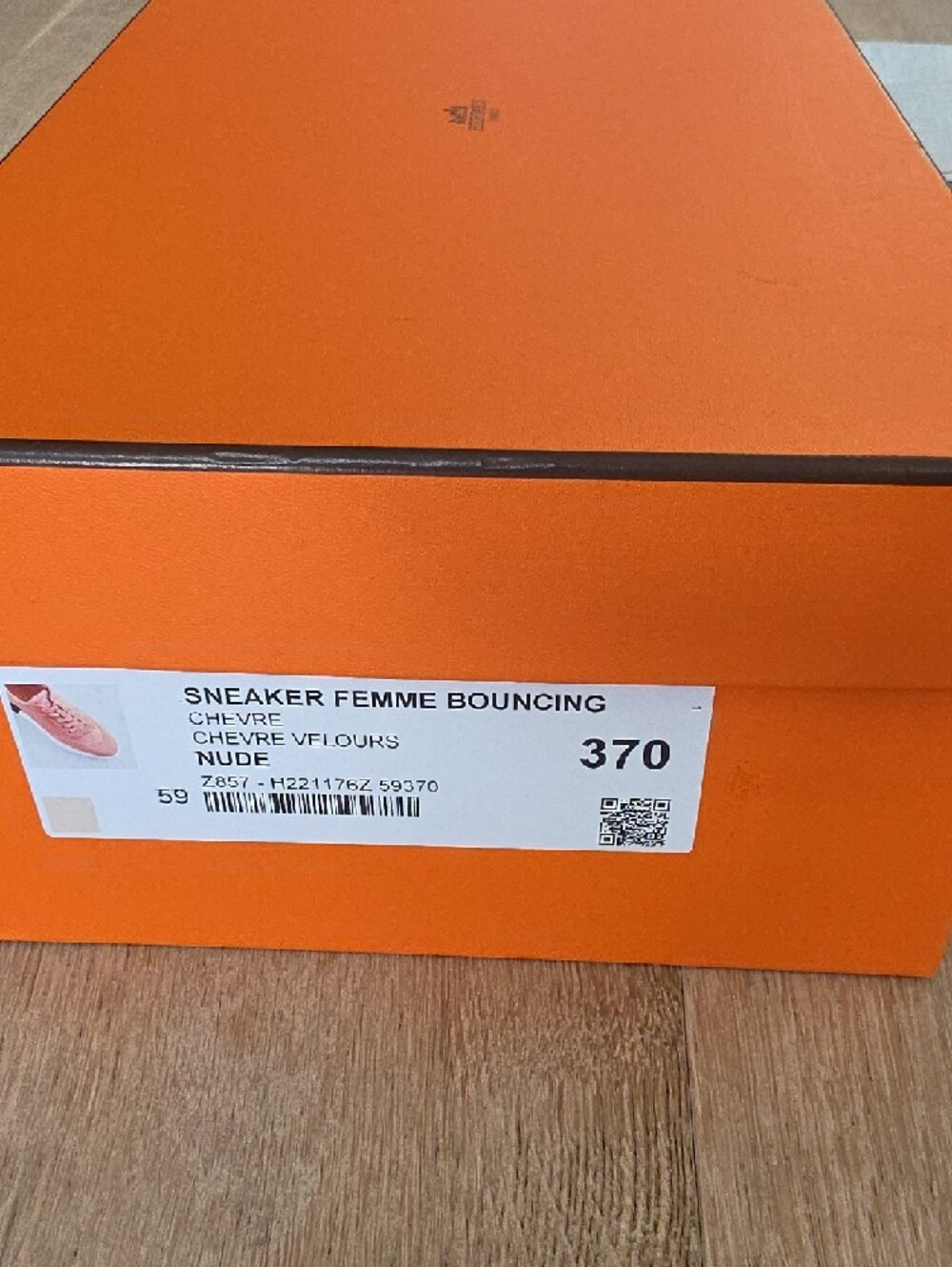 NWB Hermes Bouncing Sneakers - Picture 2 of 13
